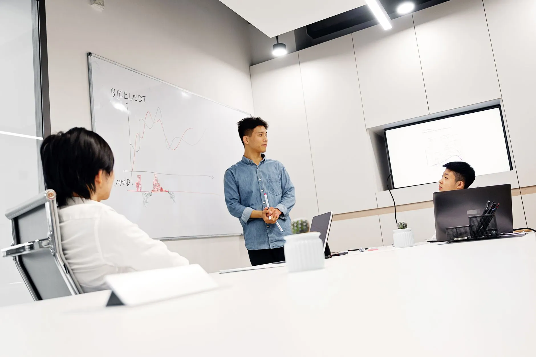 2024年单机游戏光盘生产工艺升级趋势与自动化设备应用解析